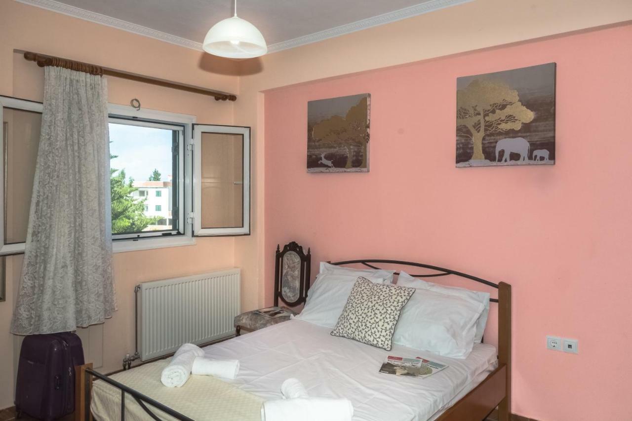 Modern Flat With Beautiful Views In South Of Corfu Lejlighed Lefkímmi Eksteriør billede